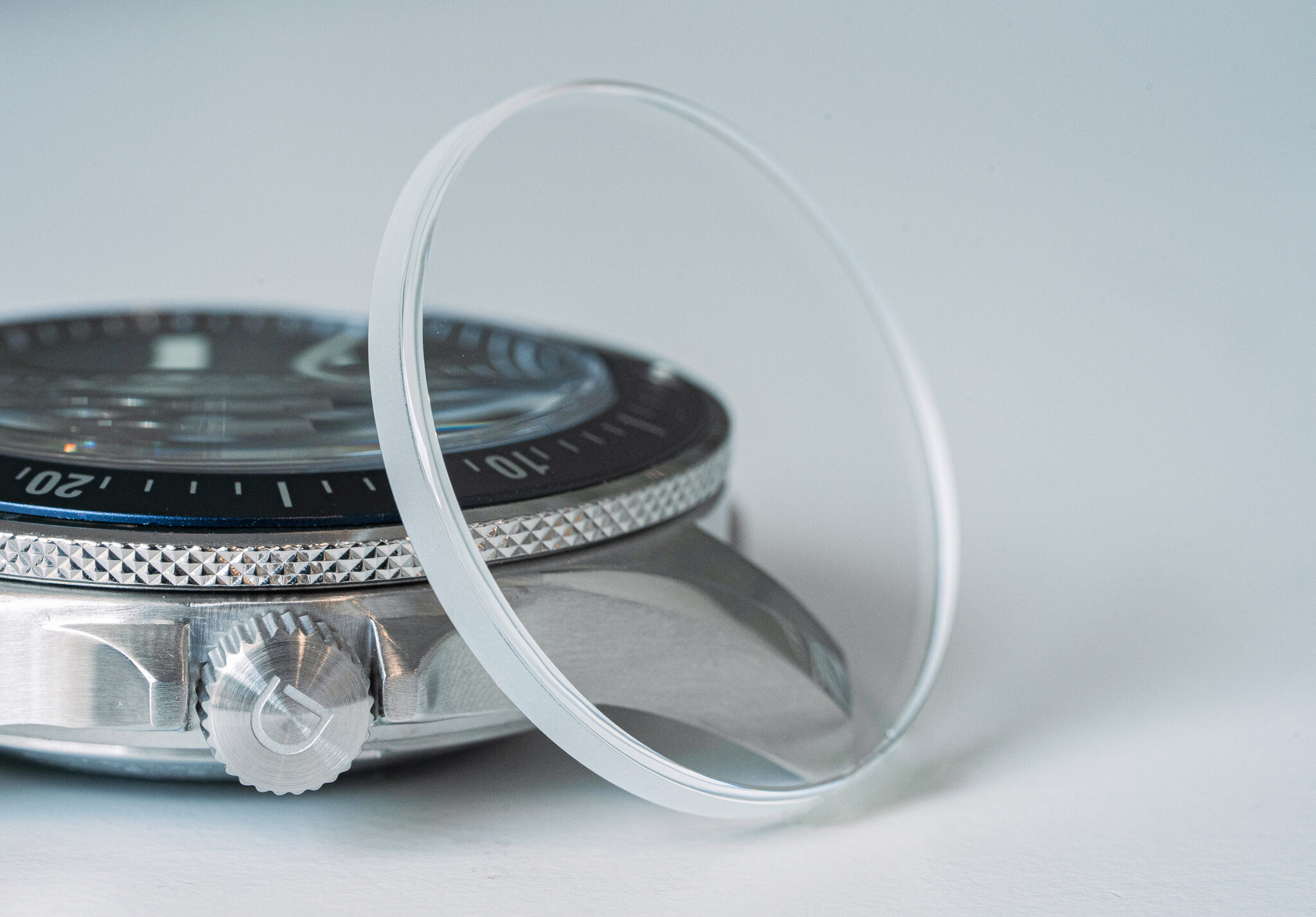 Advanced glass solutions for watch application